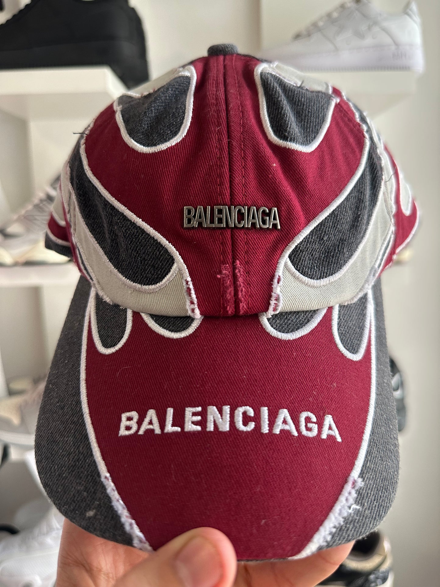 Boné Balenciaga “Red Flame” (Pronta Entrega)