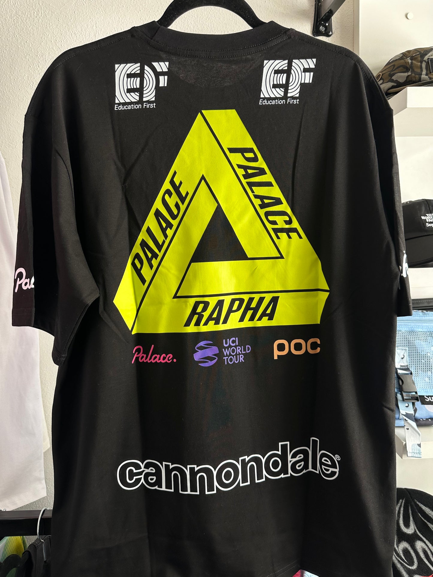 Camiseta Palace x Rapha Off Bike Black (Pronta Entrega)