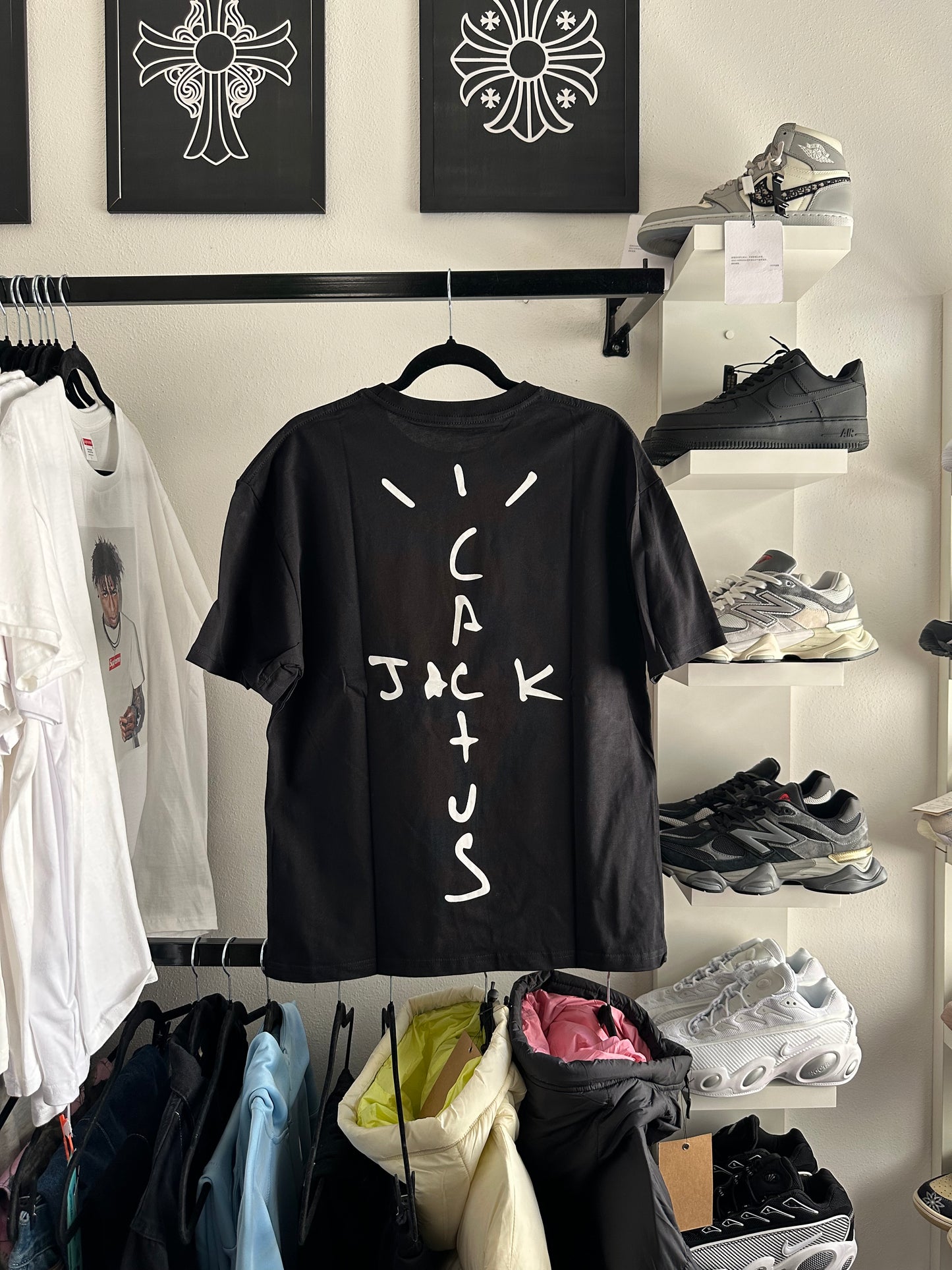 Camiseta Travis Scott Preta “Cactus Jack” (Pronta Entrega)