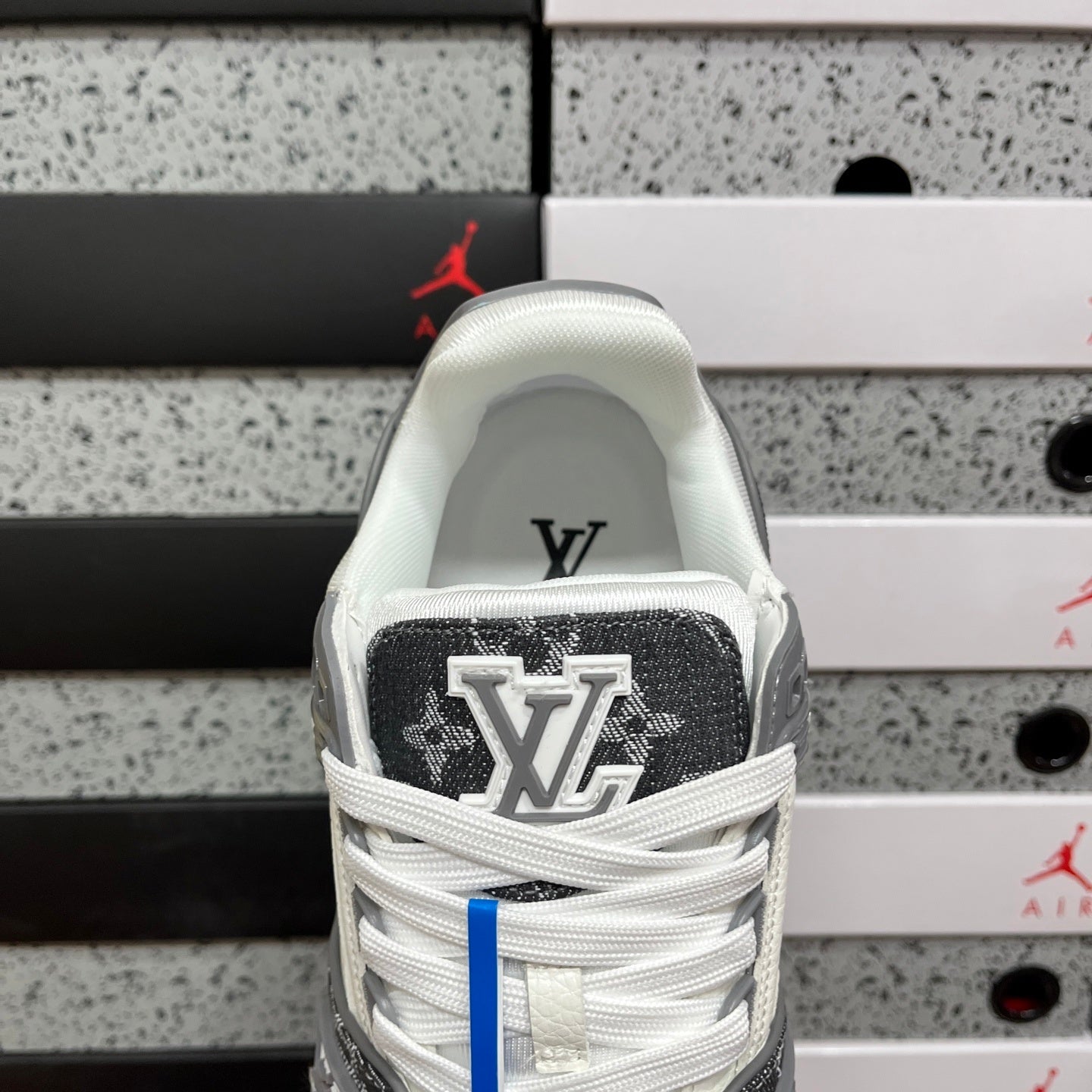 Louis Vuitton Trainer ‘Grey Monogram’