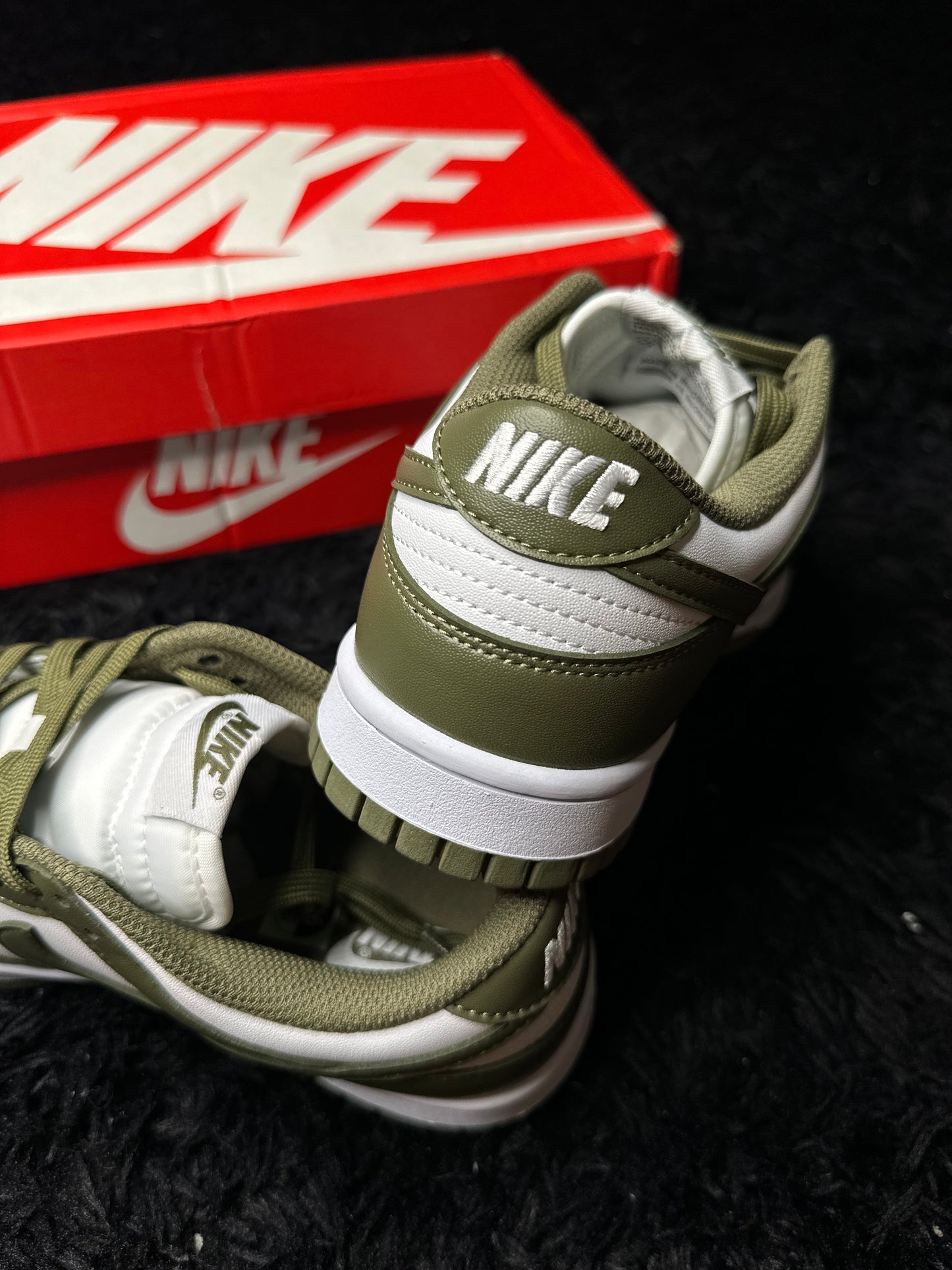 Nike Dunk Low "Medium Olive" (Pronta Entrega)