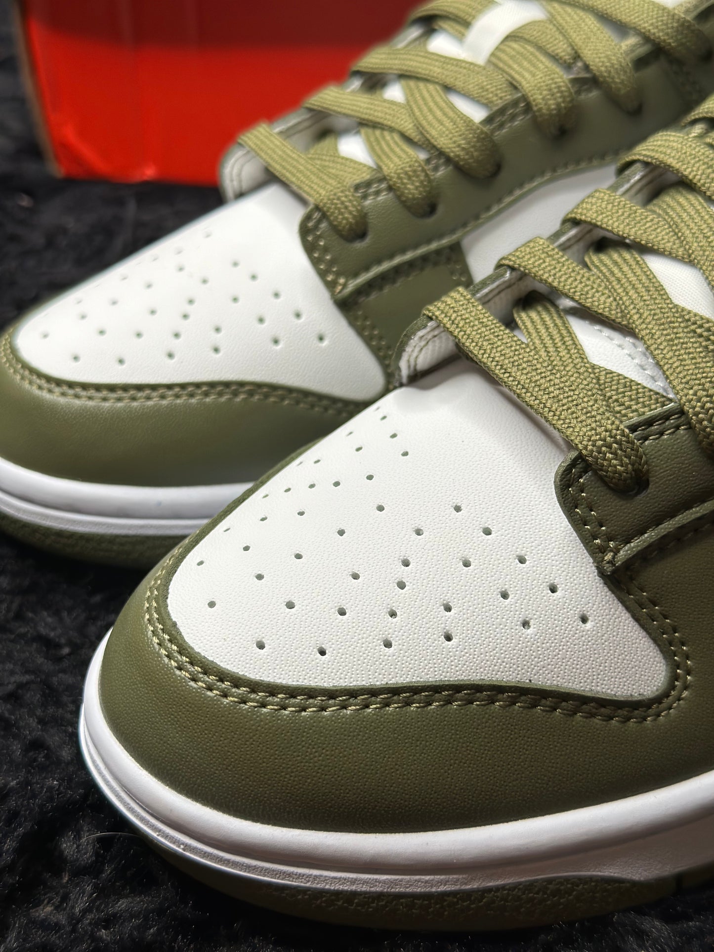 Nike Dunk Low "Medium Olive" (Pronta Entrega)