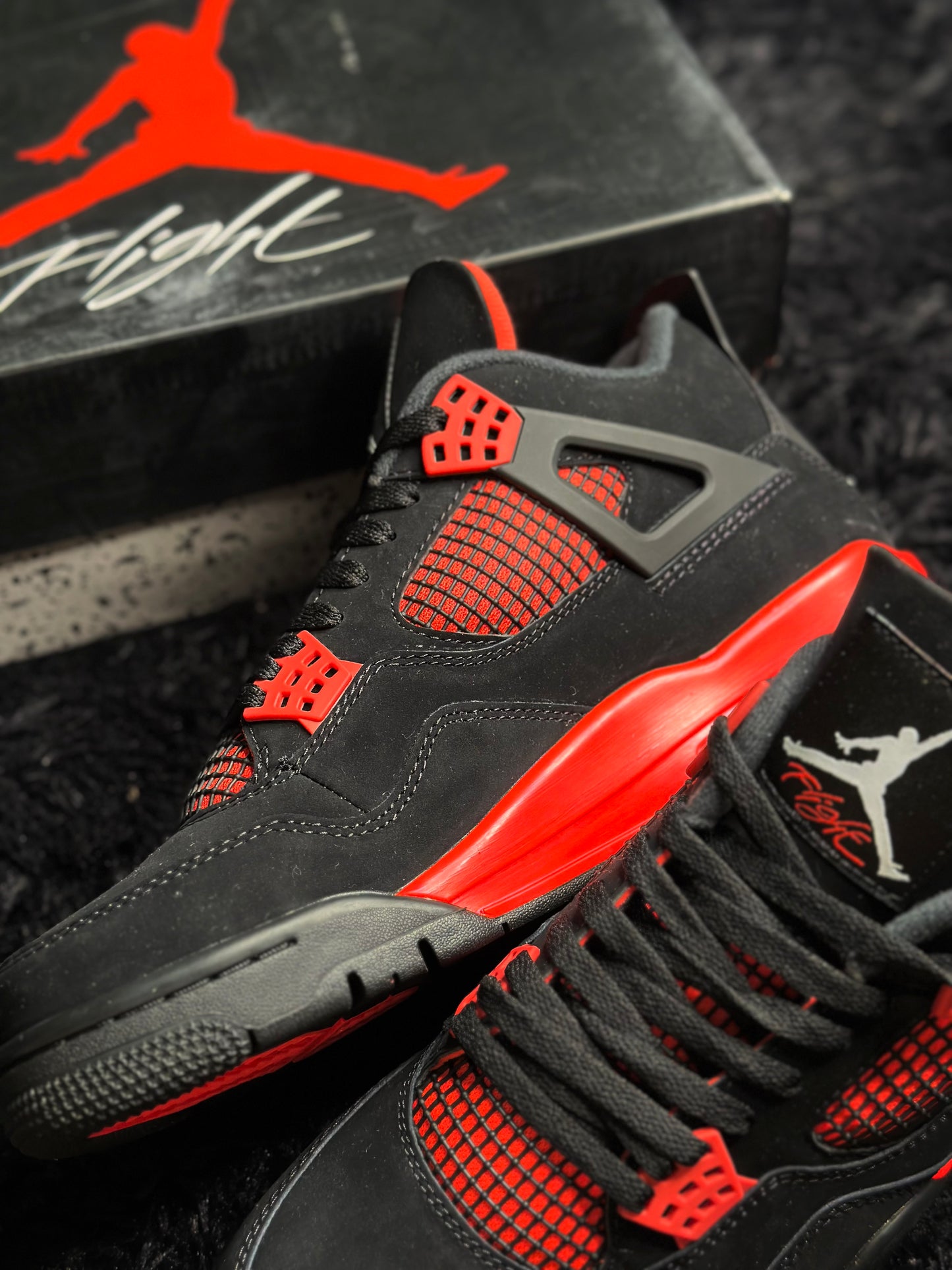 Nike Air Jordan 4 "Red Thunder" (Pronta Entrega)