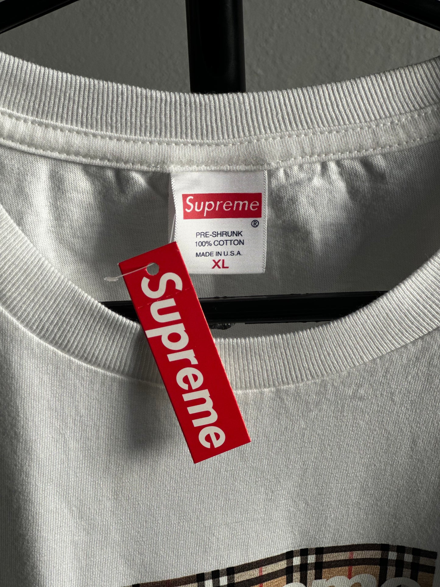 Camiseta Supreme x Burberry "White" (Pronta Entrega)